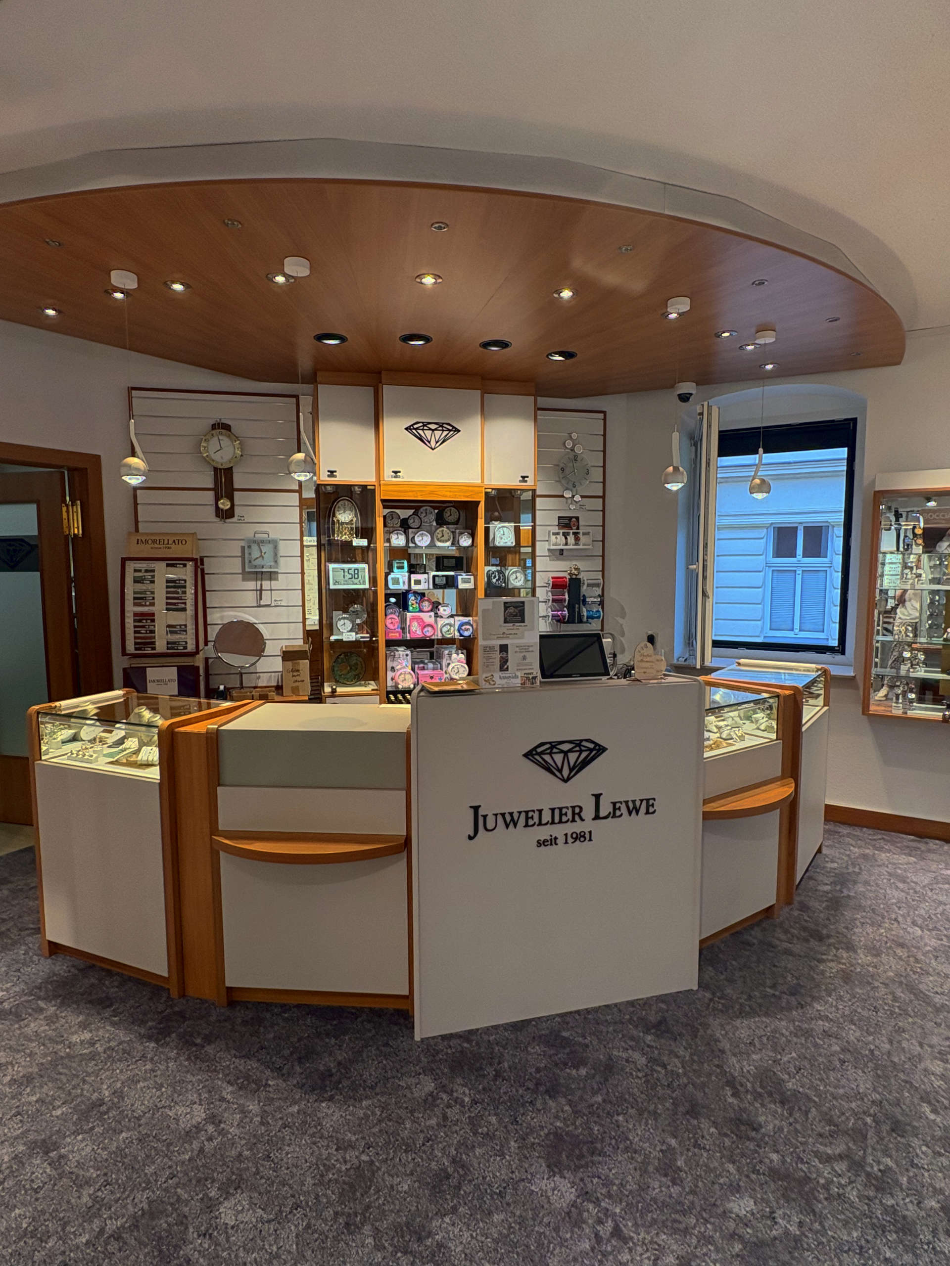 Neues Ladengeschäft - Juwelier Lewe Fürstenberg Neues Ladengeschäft - Juwelier Lewe Fürstenberg